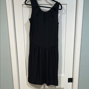 Chic Black Sleeveless Mini Dress